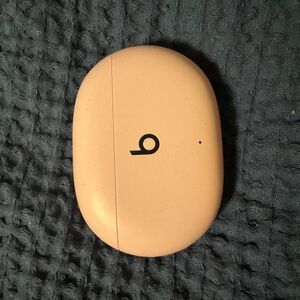 Working, pink, Beats Studio buds